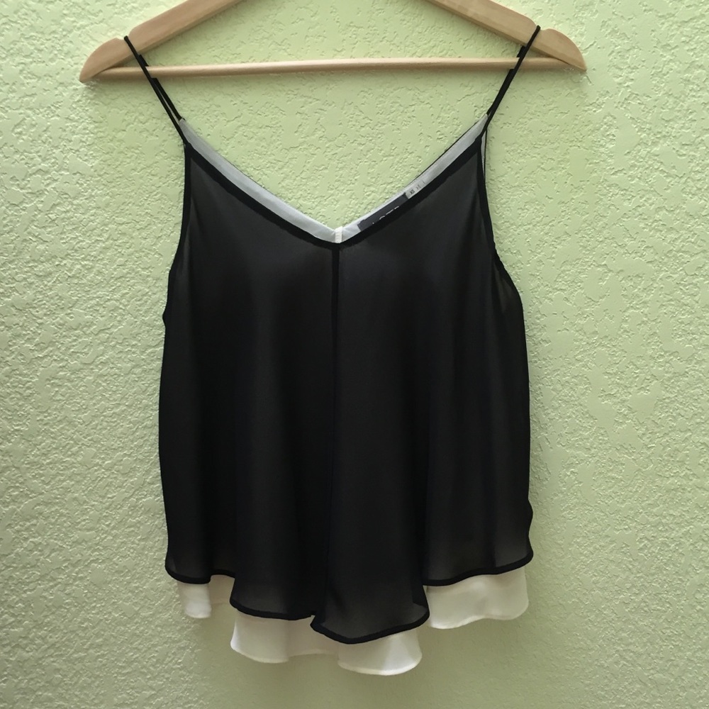 ASTR black white top XS